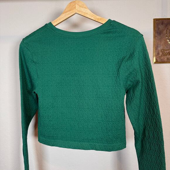Women's Target Joy Lab Cropped Green Long Sleeve Athletic Wear Top Size Small - Picture 5 of 7
